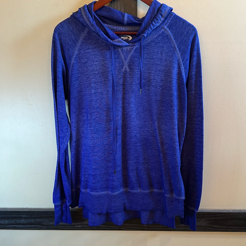 Lightweight Hoodie